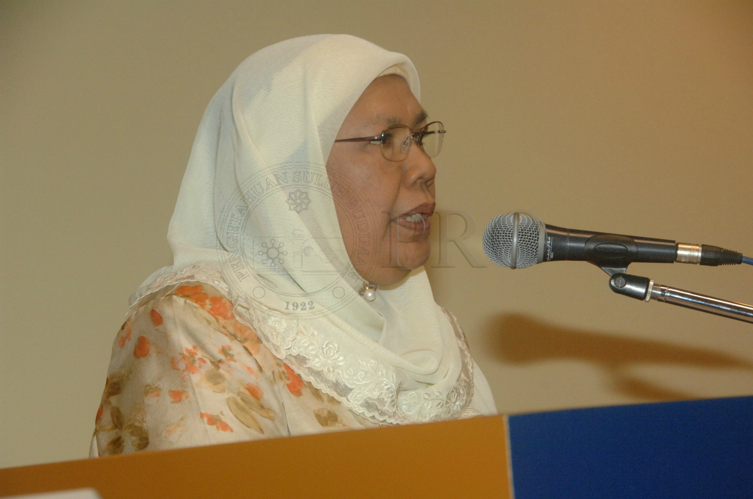 PRO 14 34 WACANA FBA 0042